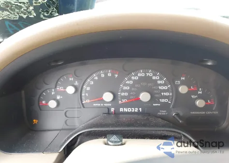 2003 Ford Explorer Eddie Bauer z USA, uszkodzony, nr VIN 1FMZU64W63UB38065